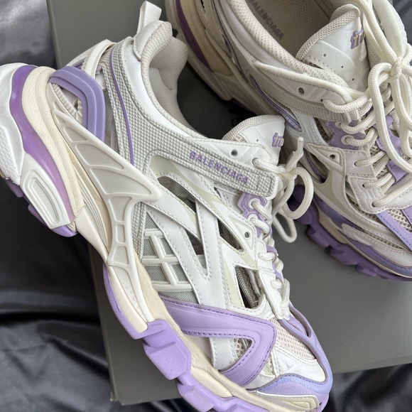 Balenciaga Sneakers - Picture 4 of 12